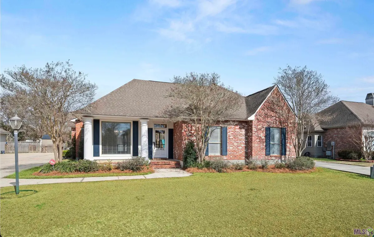 17361 Lake Azalea Dr, Baton Rouge, LA 70817 - Image #1