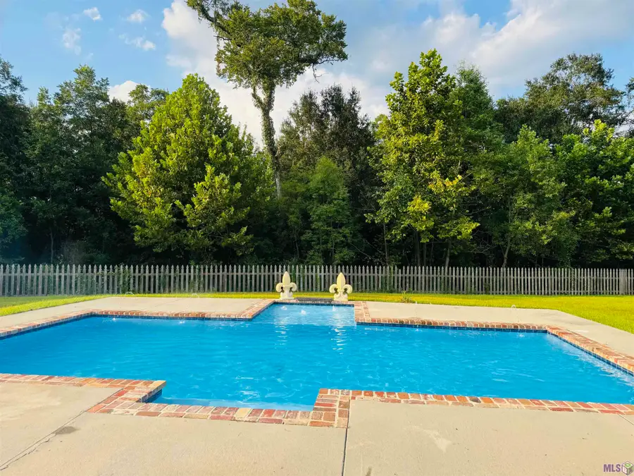 17483 Waterloo Dr, Baton Rouge, LA 70817 - Image #3