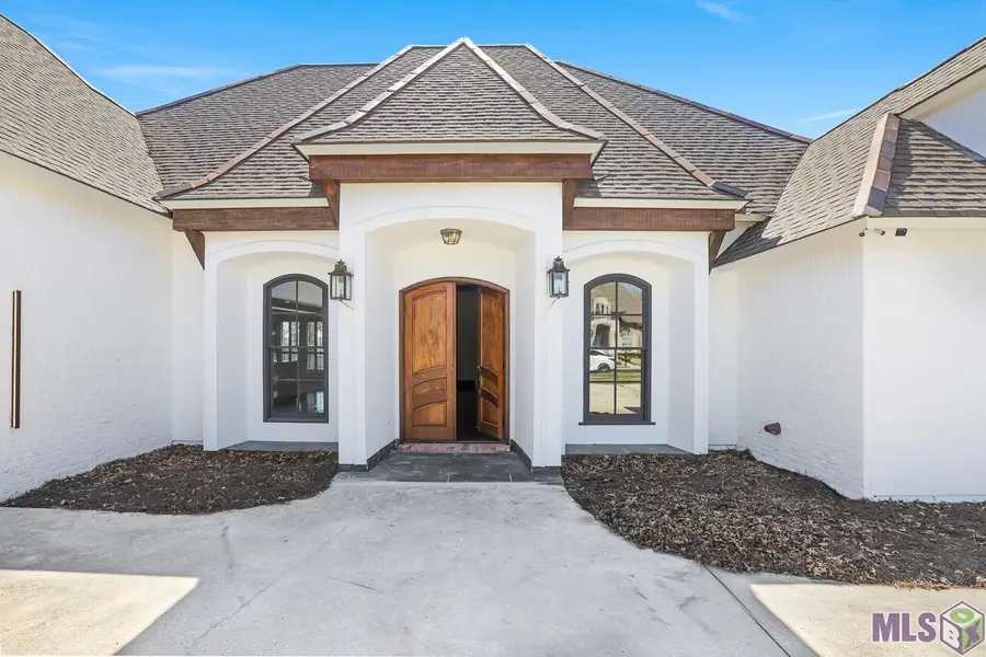 36267 Bluff Heritage Ave, Geismar, LA 70734 - #2