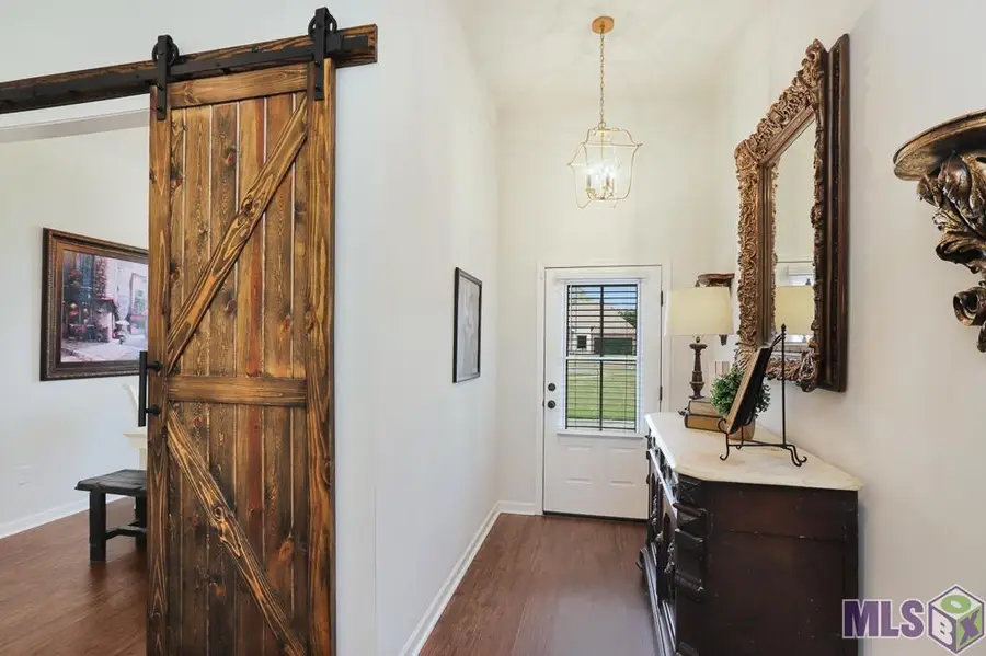 18199 Terraceside Dr, Prairieville, LA 70769 - #2