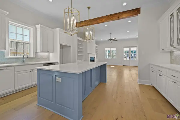 3108 Veranda Lakes Dr, Saint George, LA 70810