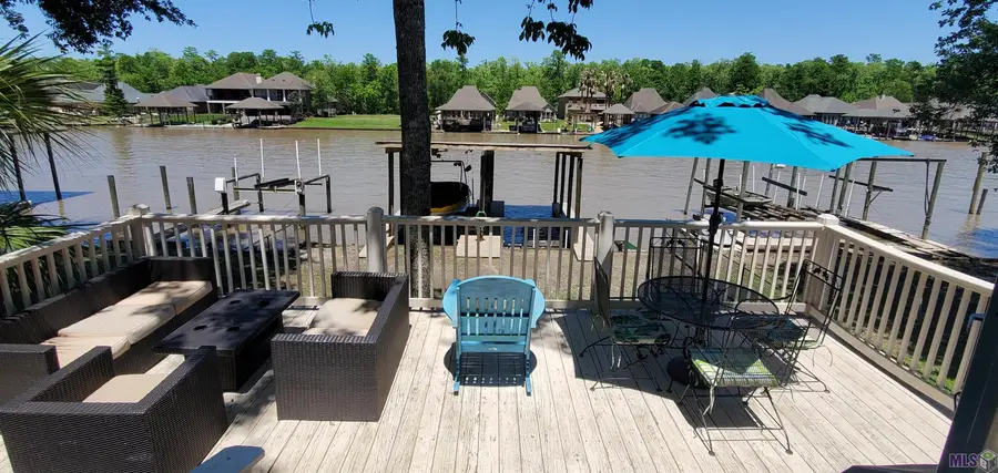 20996 Diversion Canal Rd, Maurepas, LA 70449 - #3