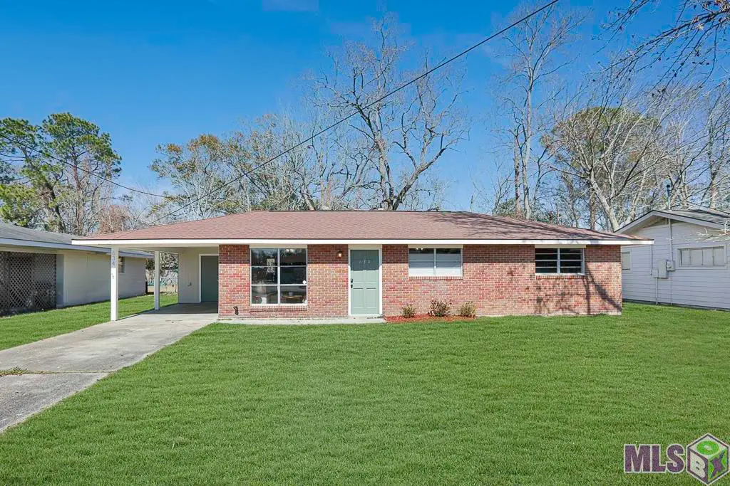 634 E Rome St, Gonzales, LA 70737 - #1