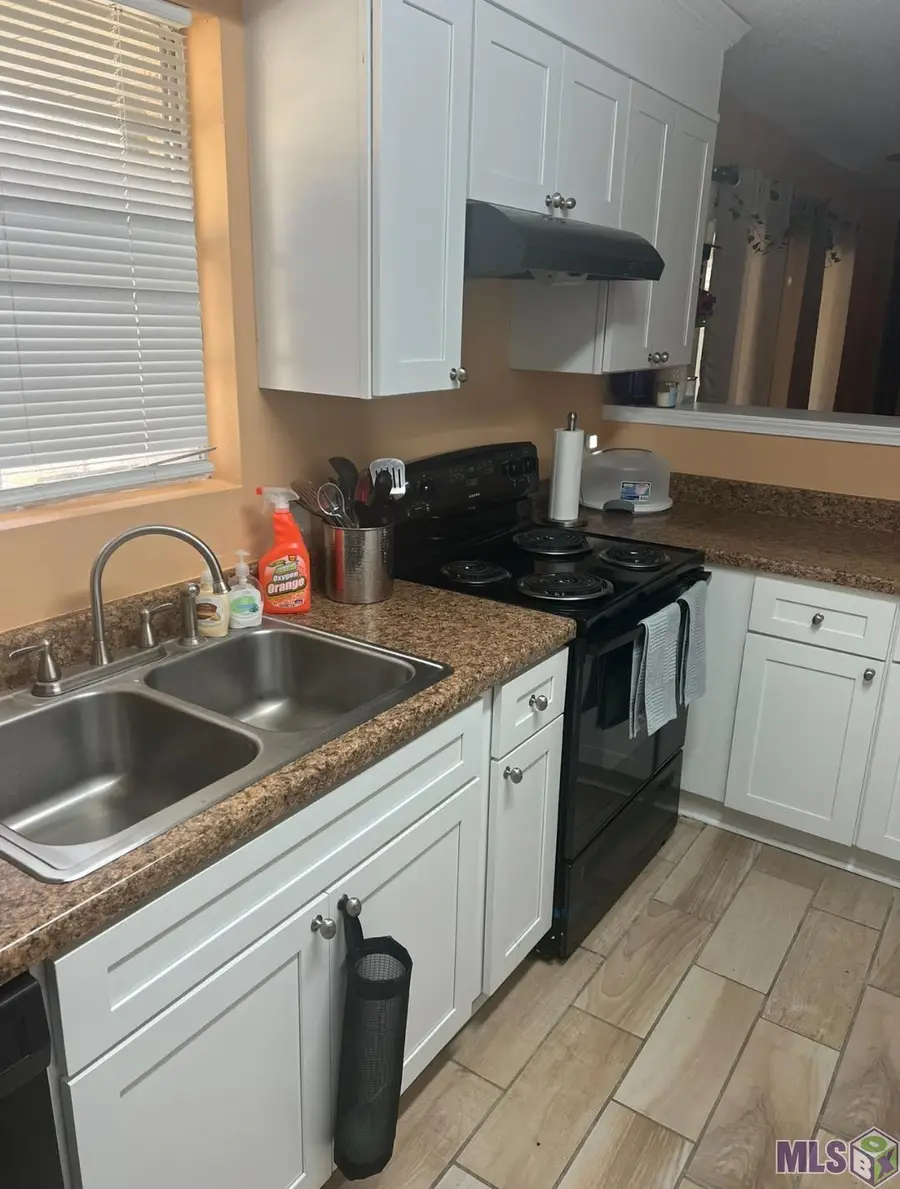 9684 Leadale Dr, Baton Rouge, LA 70811 - #3