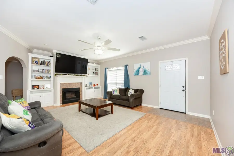 26565 Parkwood Dr, Denham Springs, LA 70726 - #3