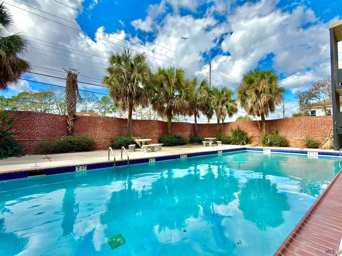 3101 Highland Rd #301, Baton Rouge, LA 70802 - #1