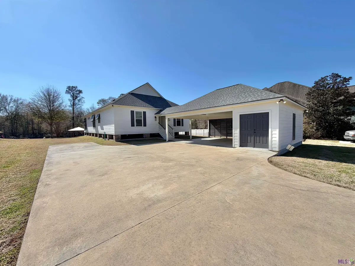 5715 Island Rd, Jarreau, LA 70749 - #1