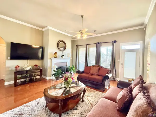 6142 Waterford Ln, Sorrento, LA 70778