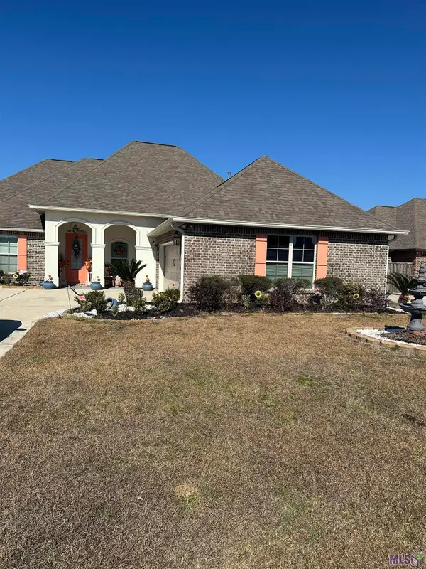 20259 Long Lake Dr, Hammond, LA 70403