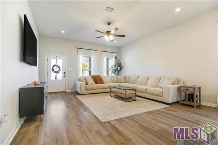 41449 Cozy Way, Gonzales, LA 70737 - #2