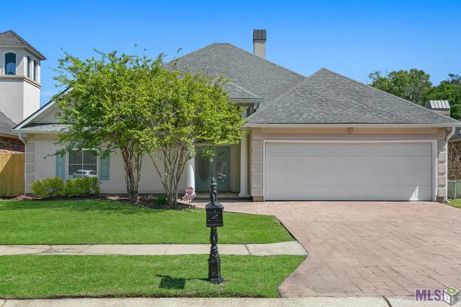 7967 Tara Dr, Denham Springs, LA 70726 - #2