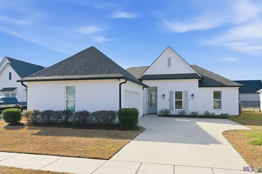 39223 Canopy Ct, Gonzales, LA 70737 - #3