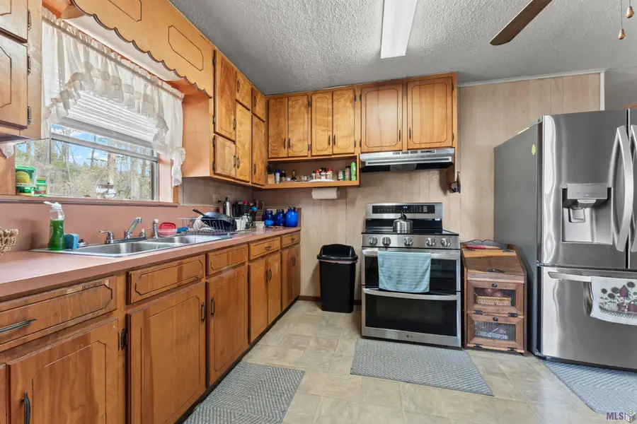 806 Lemon B Rd, Slaughter, LA 70730 - #3