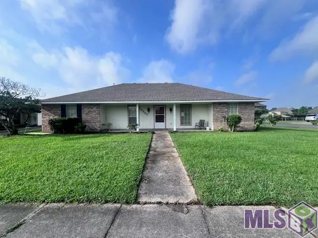 15502 Firewood Dr, Baton Rouge, LA 70816 - #1