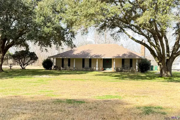 77360 Mcbay Rd, Grosse Tete, LA 70740