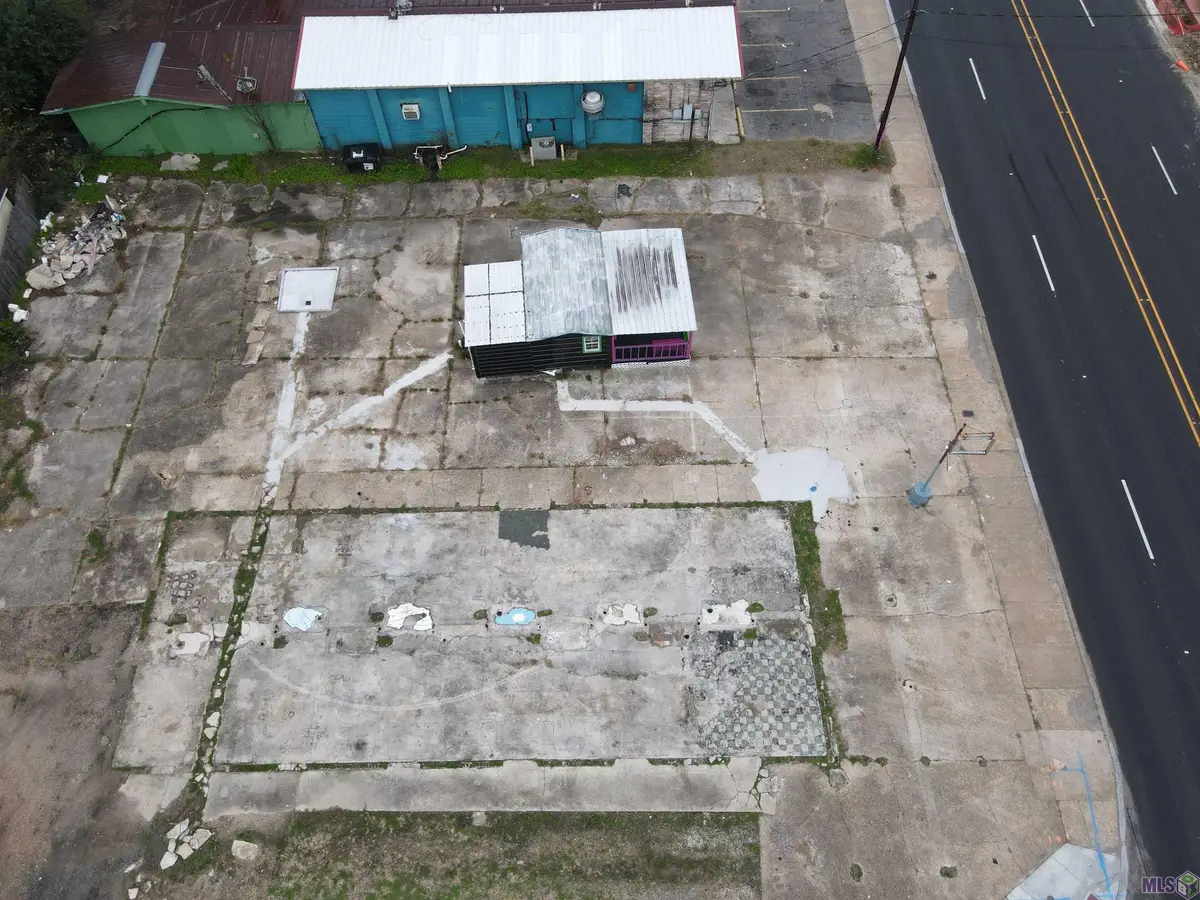 1866 N Foster Dr, Baton Rouge, LA 70806 - #1