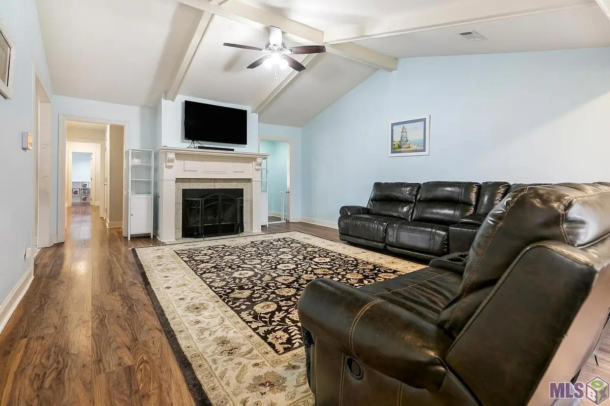 9181 Cedar Springs Ave, Denham Springs, LA 70726 - #1