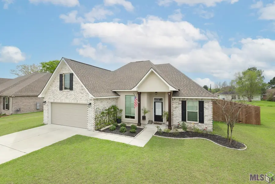 3887 Cane Ridge Dr, Addis, LA 70710 - #2