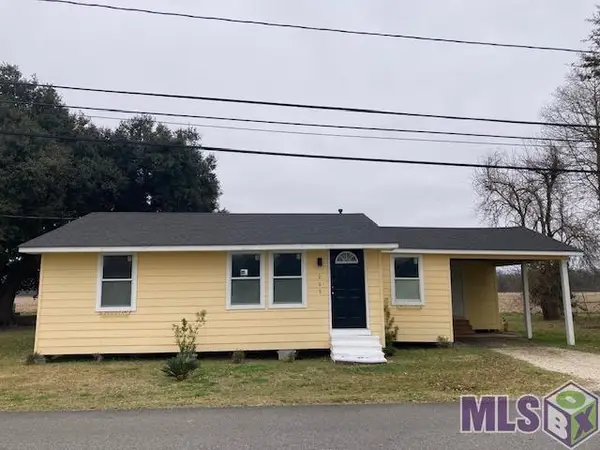 255 W 8th St, Vacherie, LA 70090