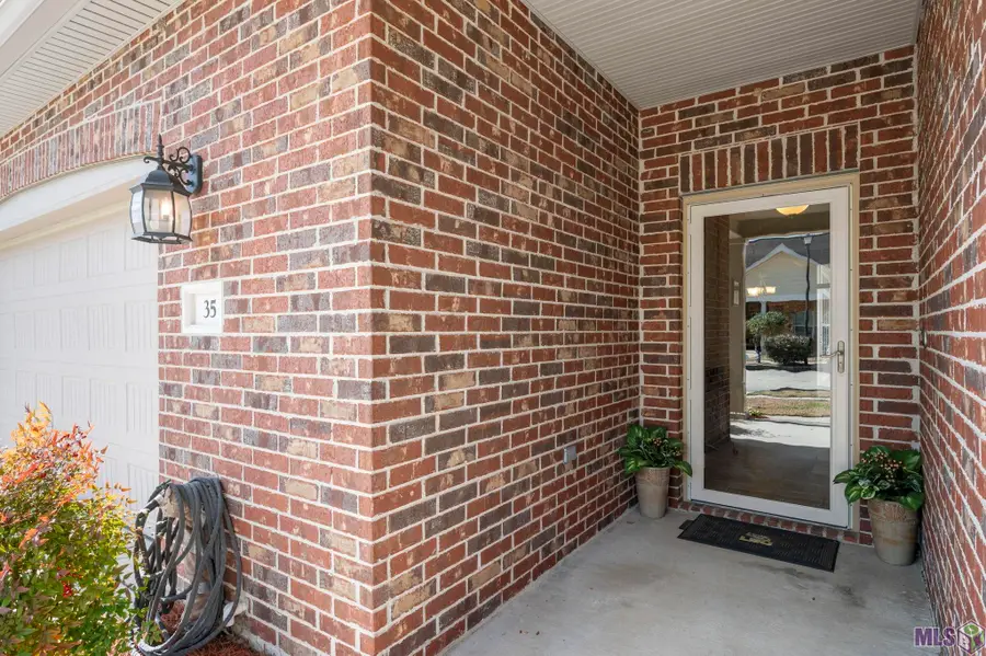 7111 Village Charmant #35, Baton Rouge, LA 70809 - #3