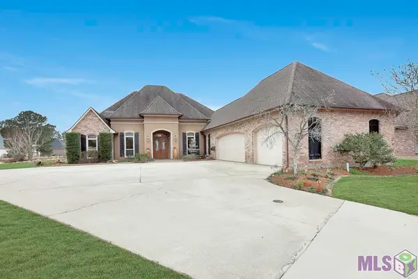 6919 Lagoon Ct, Greenwell Springs, LA 70739