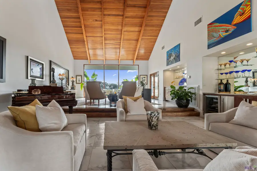 8742 W Fairway Dr, Baton Rouge, LA 70809 - #3