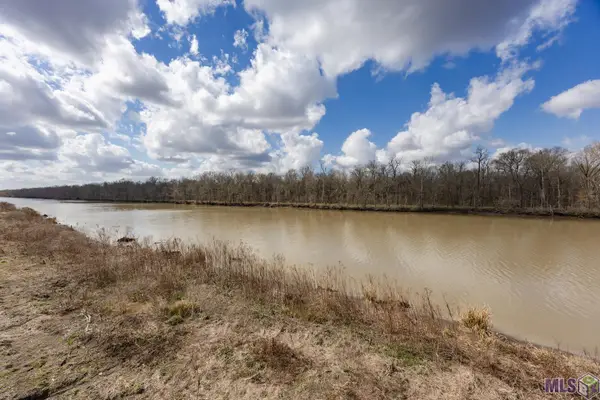 5934 Mill Town Rd, Brusly, LA 70719