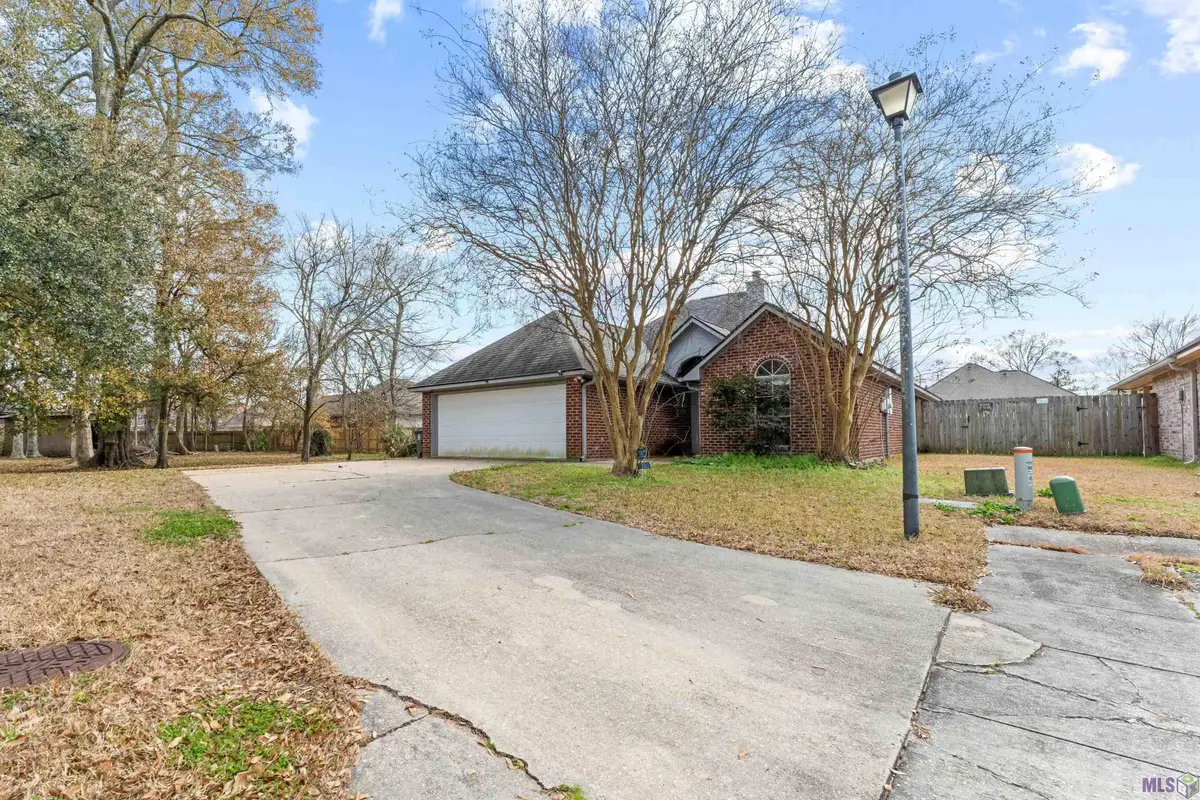 16366 Somersby, Baton Rouge, LA 70817 - #1