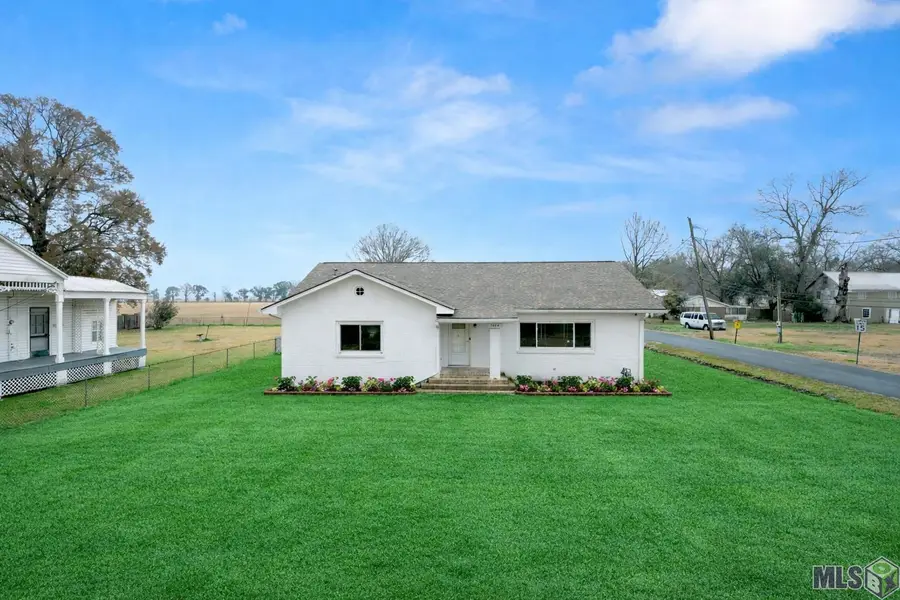 1226 Mississippi St, Donaldsonville, LA 70346 - #2