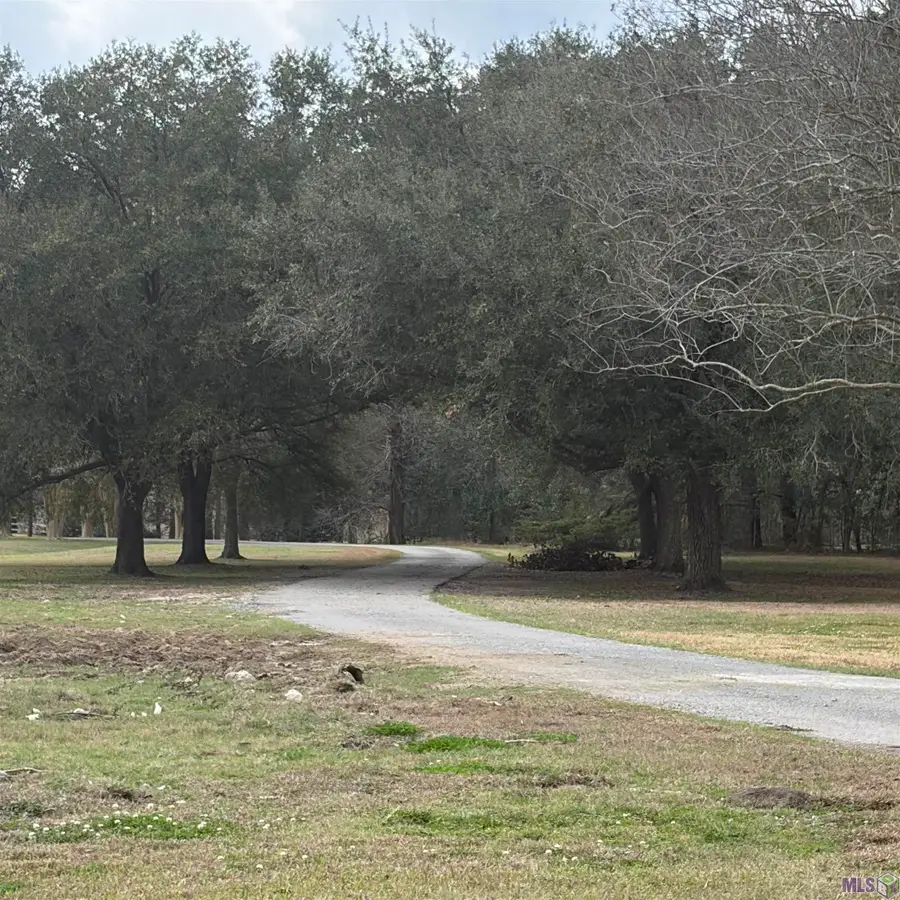 280 Jean Lafitte Ave, Baton Rouge, LA 70810 - #2