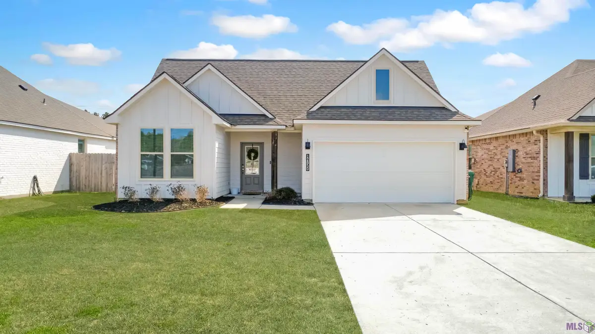 12850 Silverbell Ave, Denham Springs, LA 70726 - #1