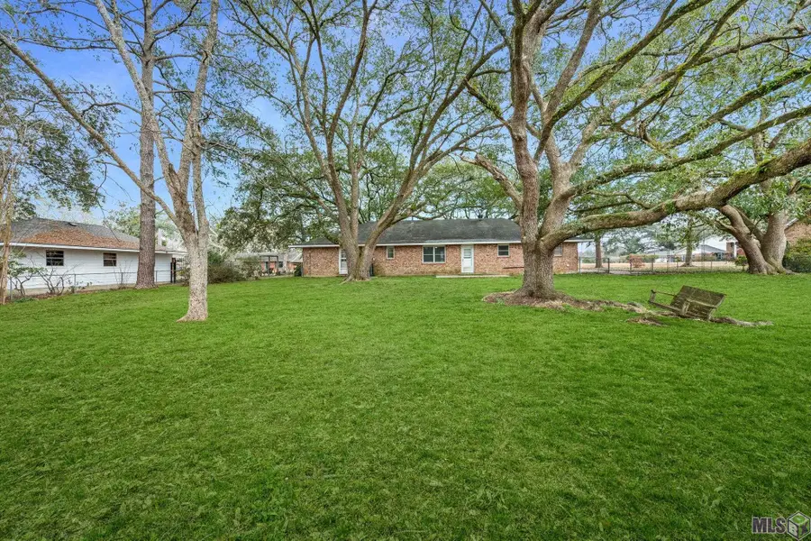 5235 Fennwood Dr, Zachary, LA 70791 - #2