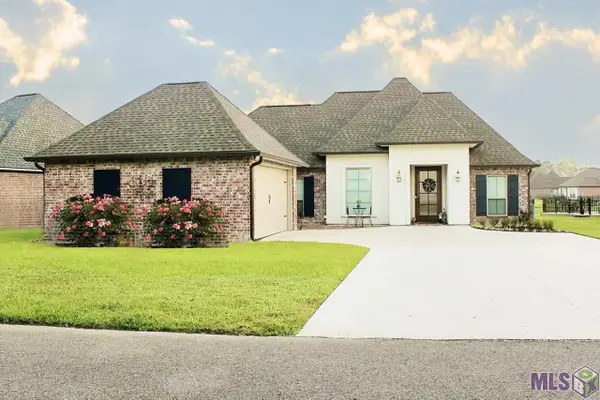 403 Lakeshore Dr, Oscar, LA 70762