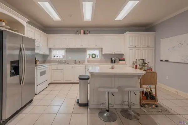 5545 Ducros Dr, Baton Rouge, LA 70820