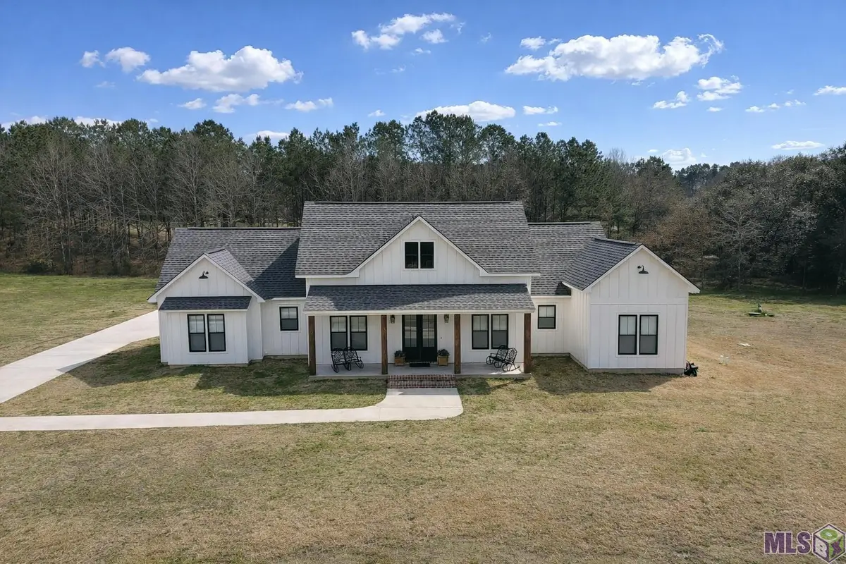 12016 Cane Dr, Saint Francisville, LA 70775 - #1