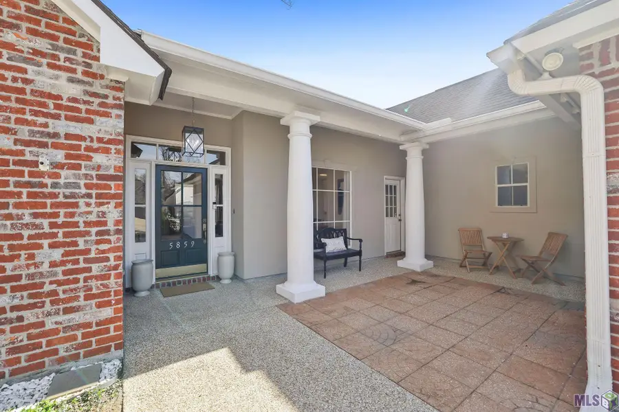 5859 Glen Cove Dr, Baton Rouge, LA 70809 - #2