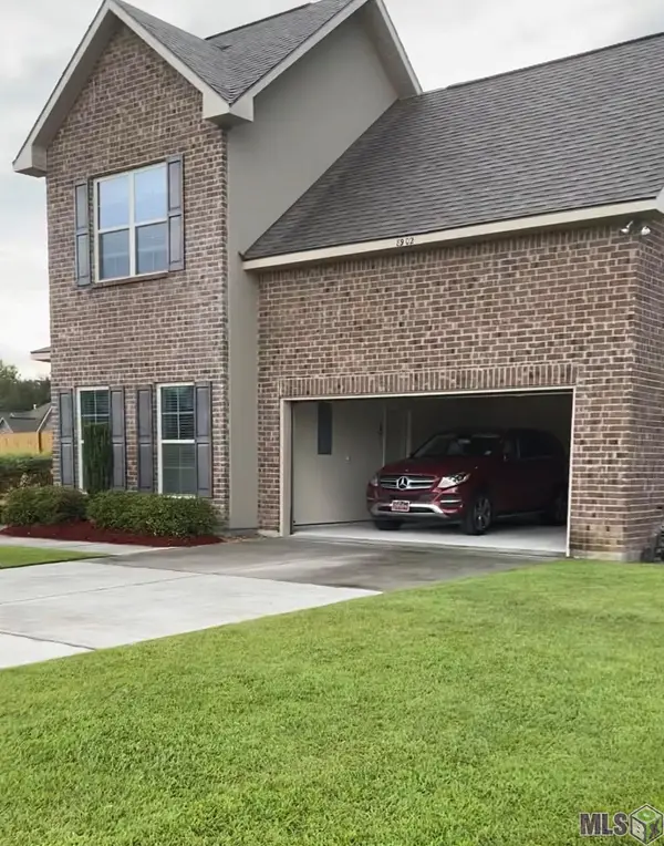 8902 Black Birch Ave, Zachary, LA 70791