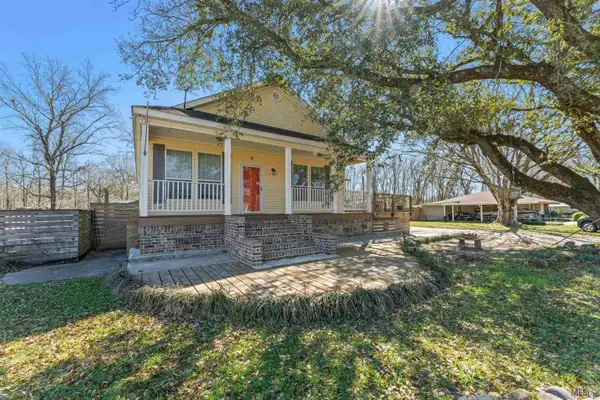 12068 Drozin Myers Rd, St. Amant, LA 70774