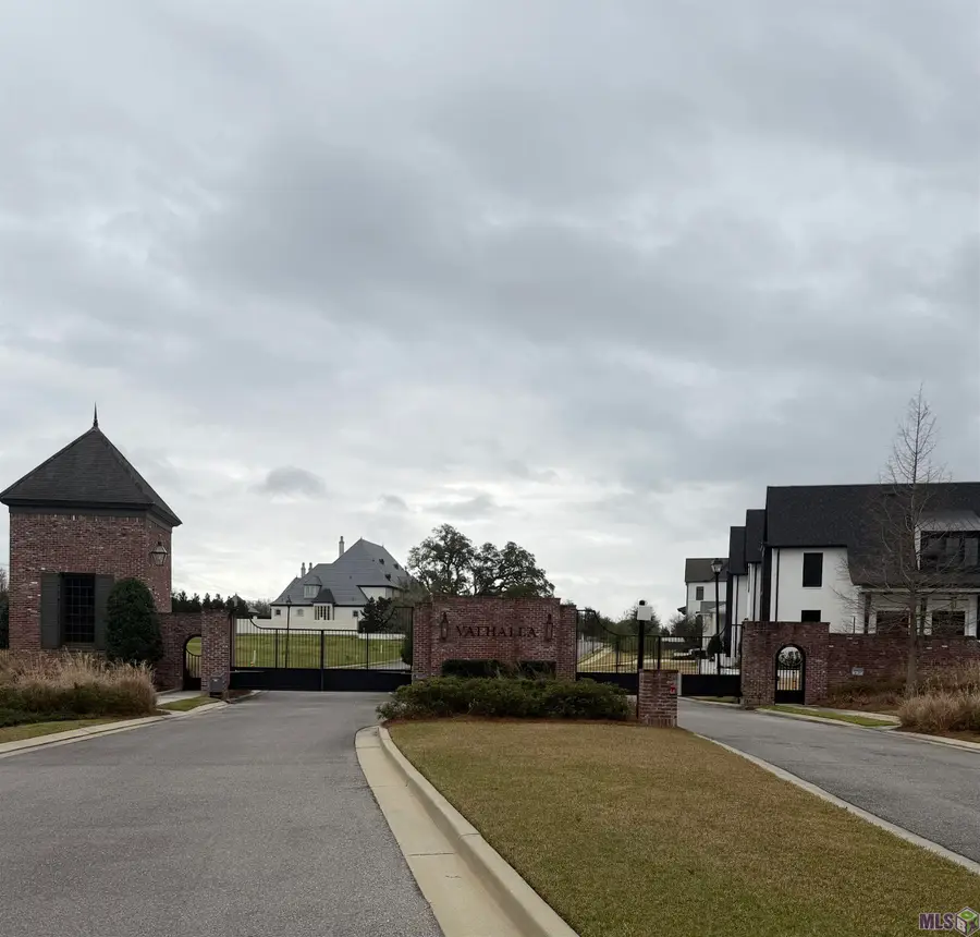 121 Valhalla Blvd, Baton Rouge, LA 70810 - #2
