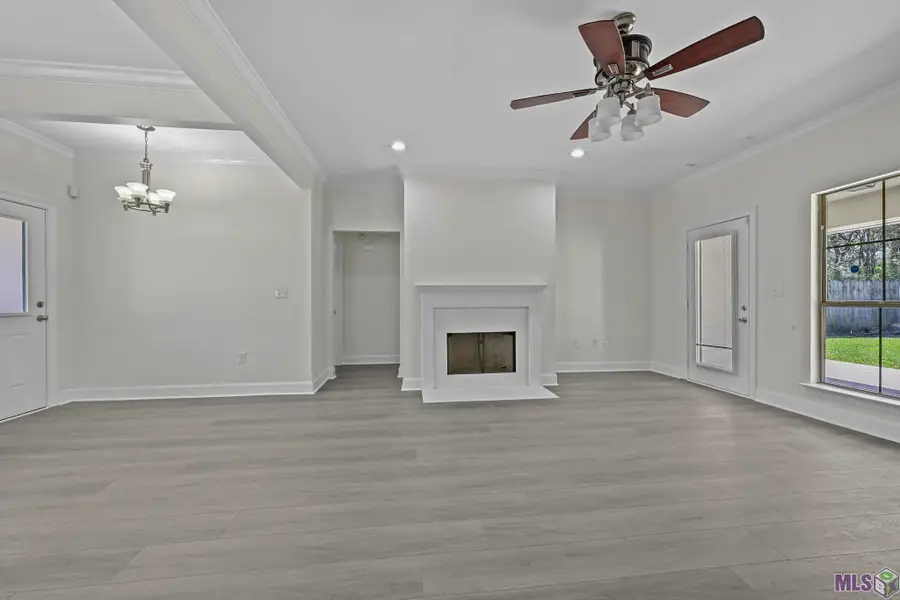 9271 Breeden Dr, Baton Rouge, LA 70811 - #3