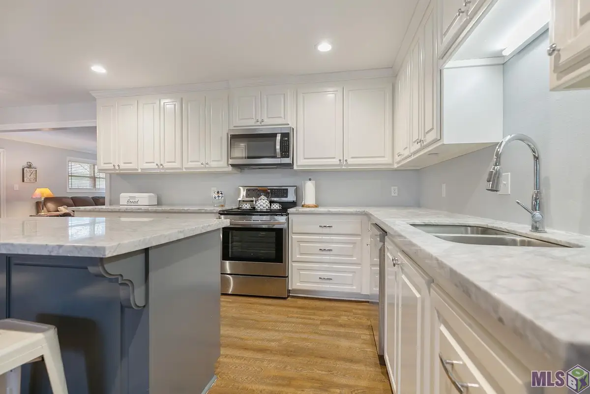 1316 Kline St, Denham Springs, LA 70726 - #1