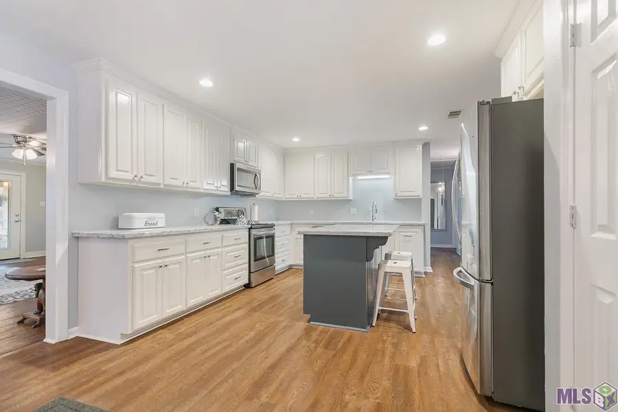 1316 Kline St, Denham Springs, LA 70726 - #2