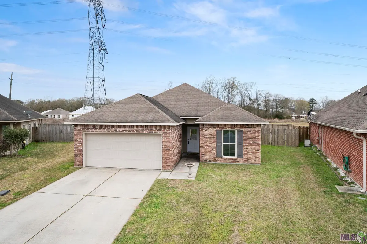 11371 Rossow Ct, Denham Springs, LA 70726 - #1
