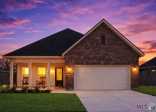 1706 S Gonzales Trace Ave, Gonzales, LA 70737