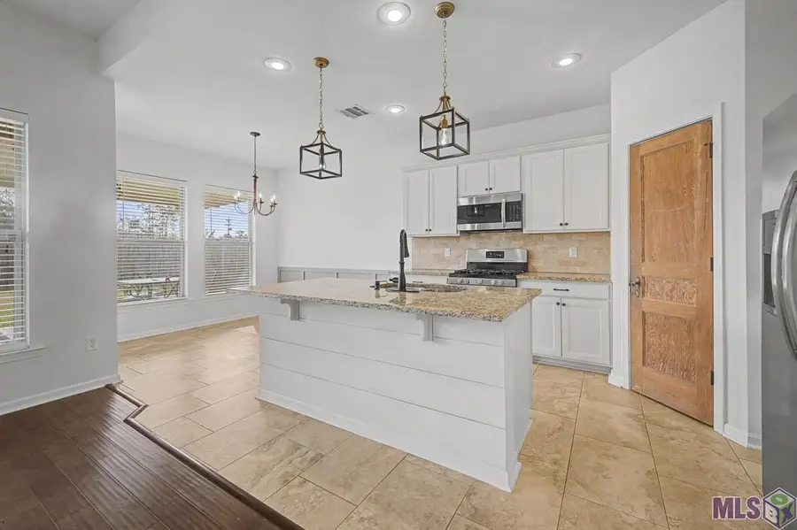 32440 Curtis Cove Ln, Denham Springs, LA 70706 - #3