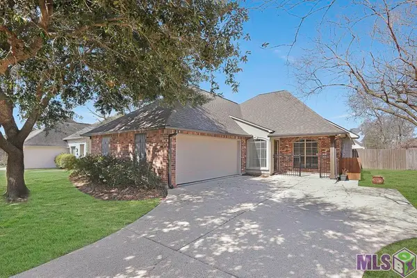 17715 Doc Bar Ave, Baton Rouge, LA 70817