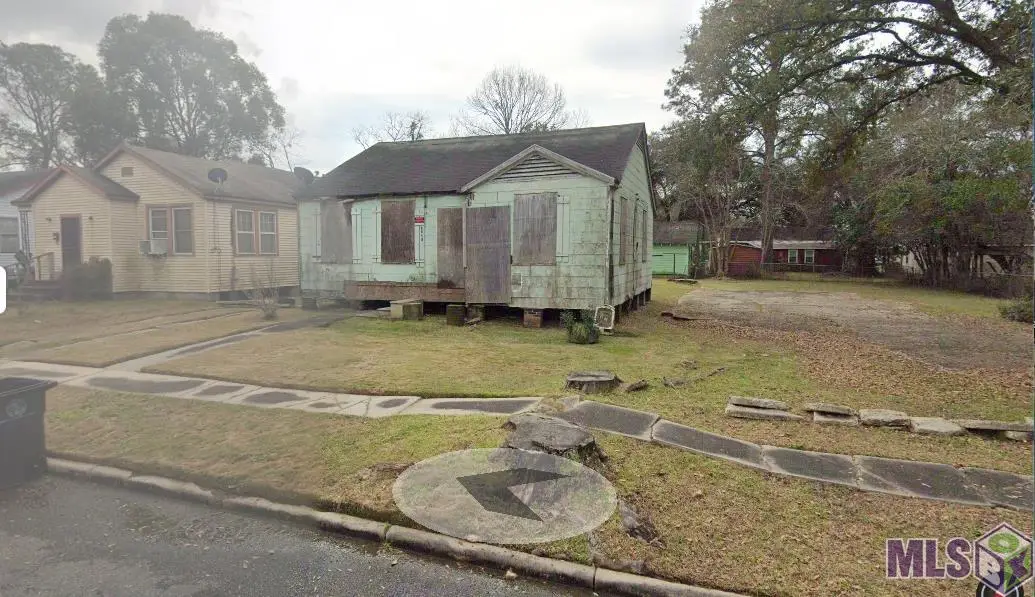 2010 Hemlock St, Baton Rouge, LA 70802 - #1