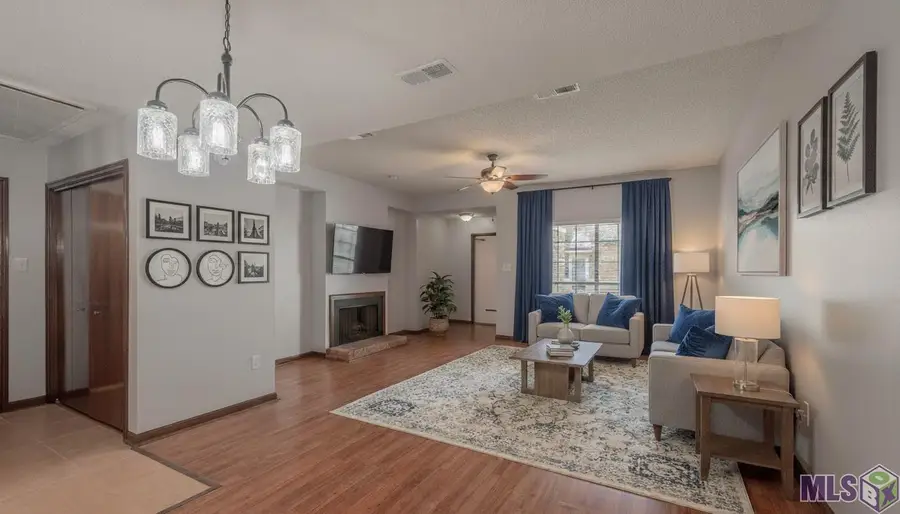 11054 Red Oak Dr, Baton Rouge, LA 70815 - #3