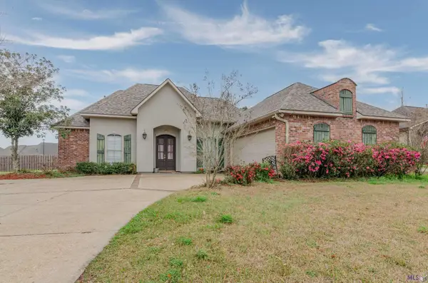 7053 Pelican Crossing Dr, Gonzales, LA 70737