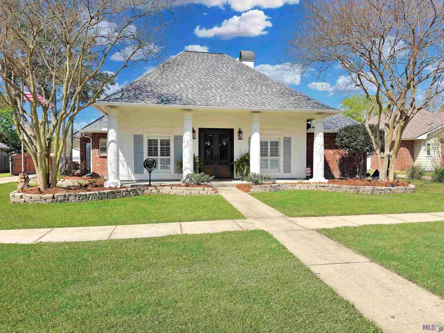 3204 White Lane Dr, Baton Rouge, LA 70816 - #2